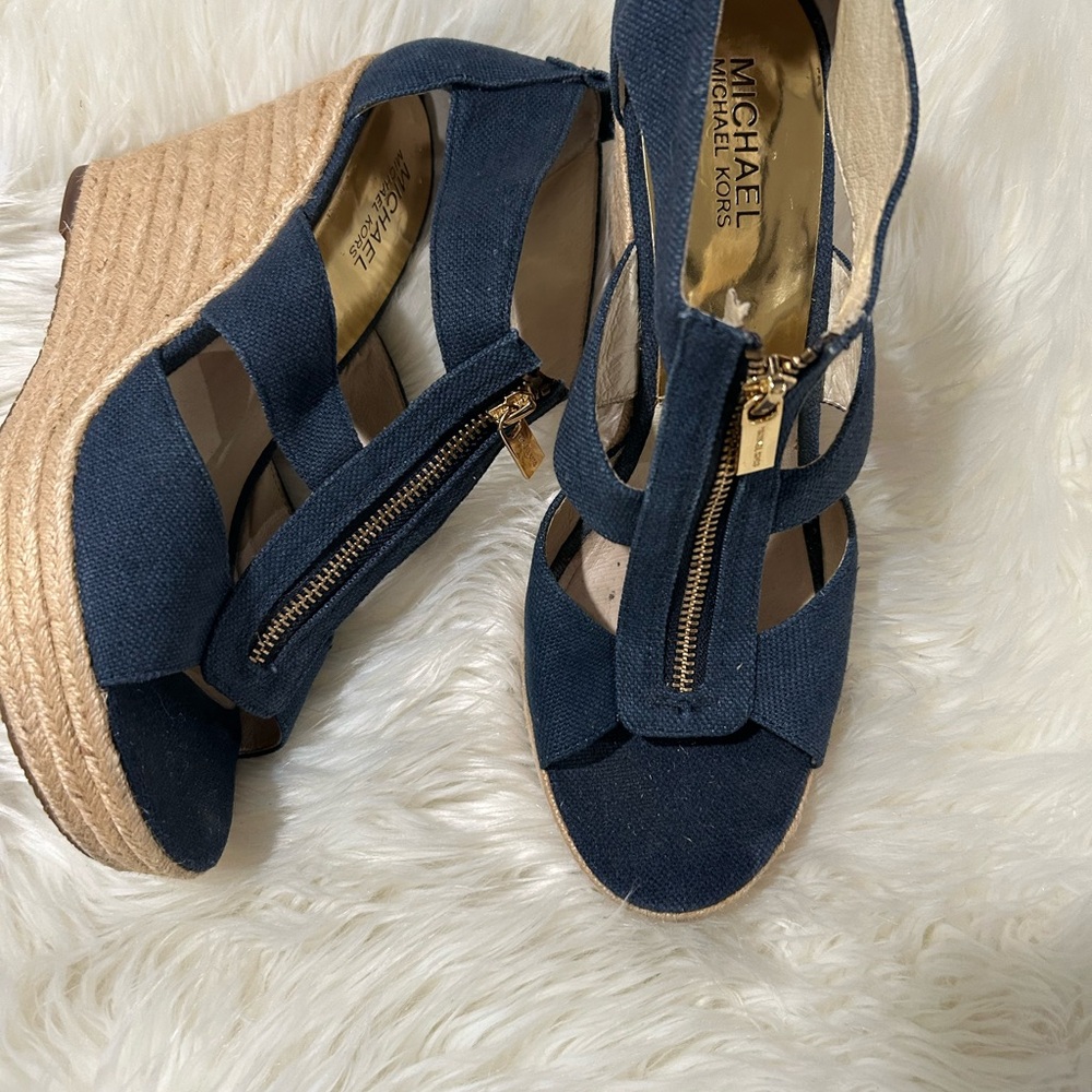 Michael Kors Women's Navy Wedge Sandals size 10